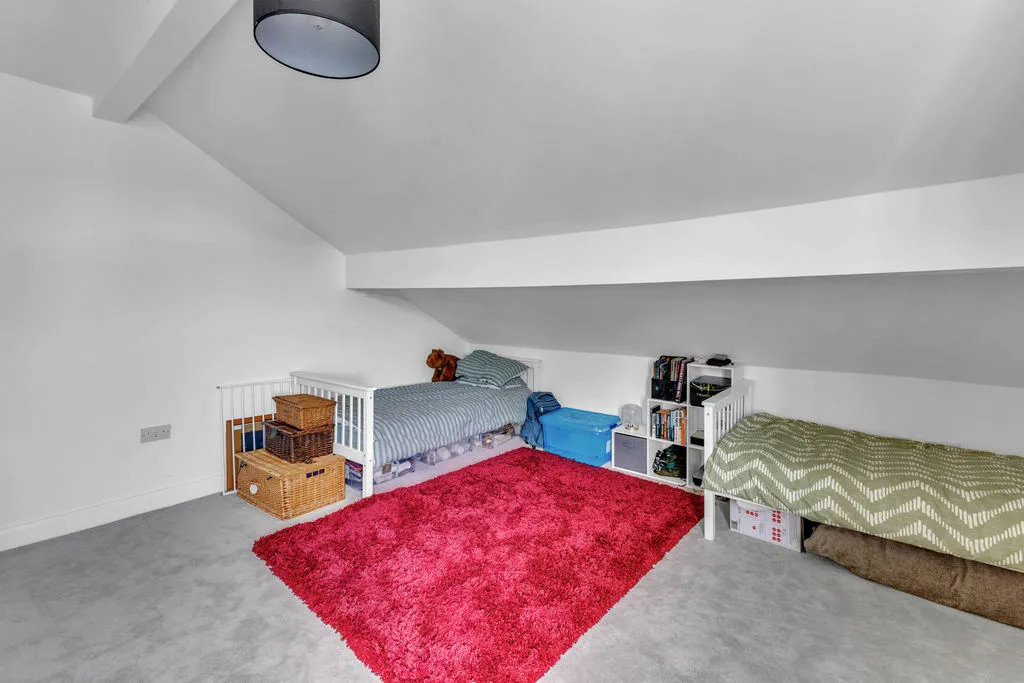 Queen Street, Littleborough, OL15, photo 13