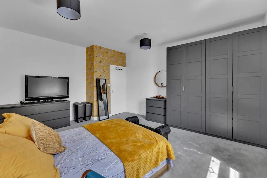 Queen Street, Littleborough, OL15, photo 8