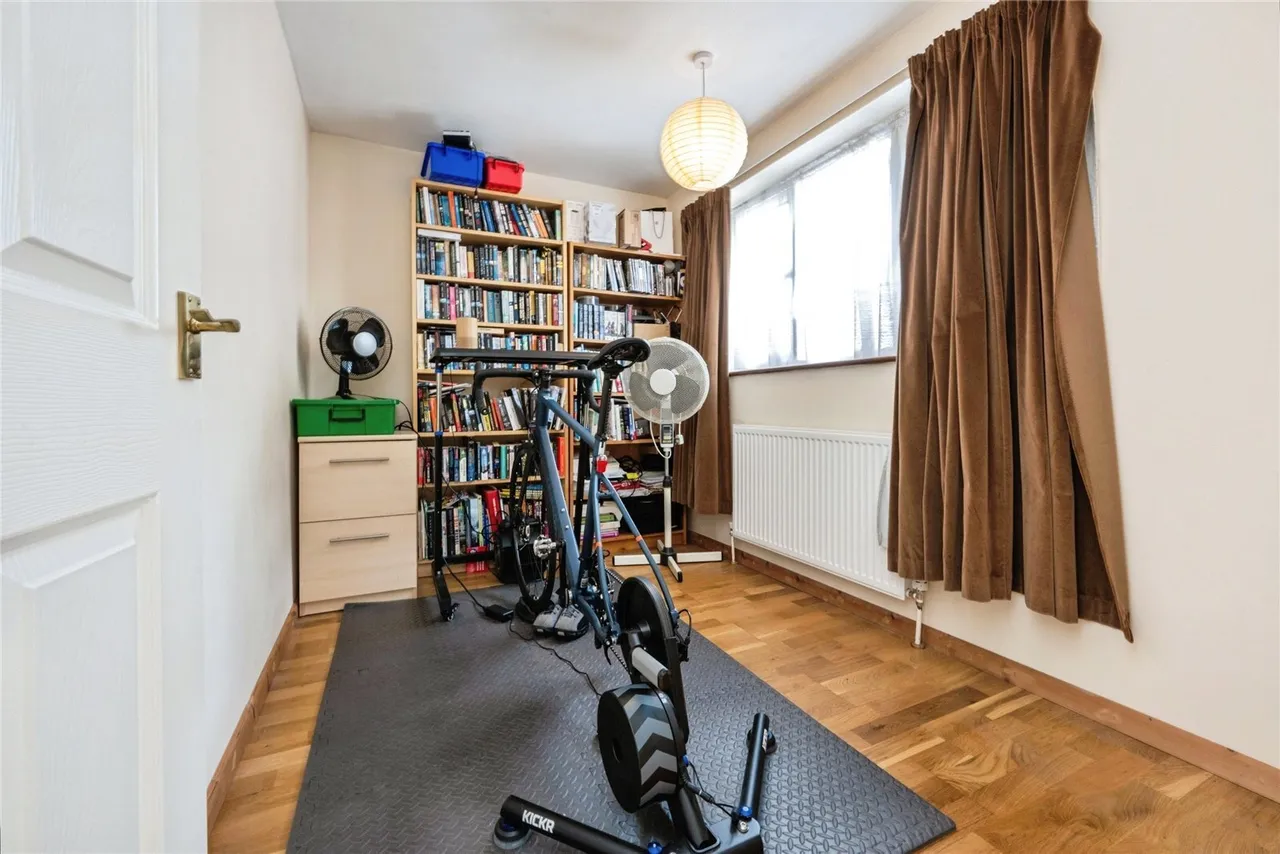 Chiltern Gardens, Leighton Buzzard, Bedfordshire, LU7, photo 18