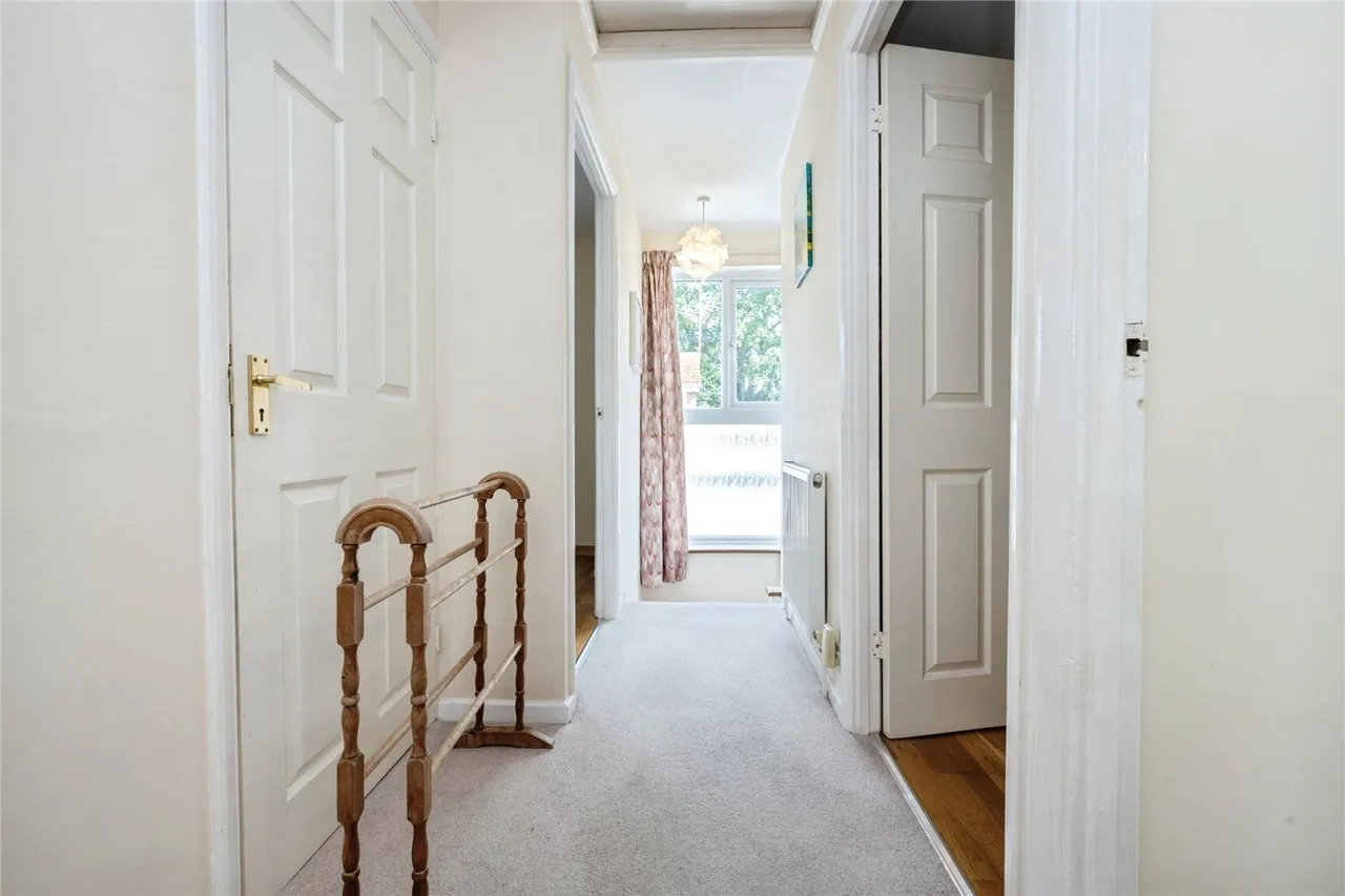 Chiltern Gardens, Leighton Buzzard, Bedfordshire, LU7, photo 13