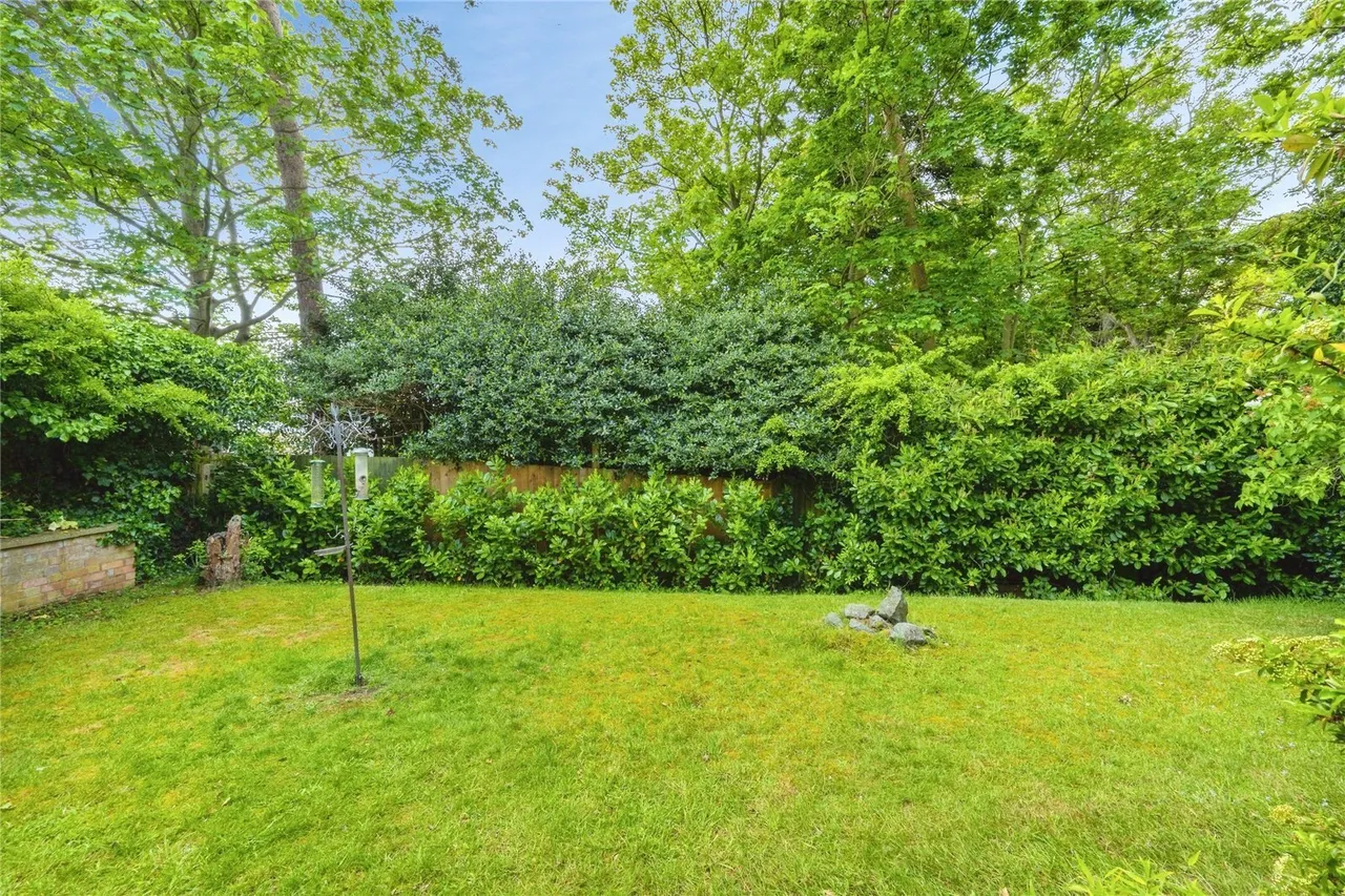 Chiltern Gardens, Leighton Buzzard, Bedfordshire, LU7, photo 22