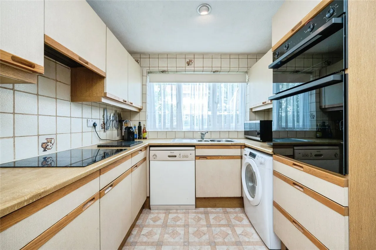 Chiltern Gardens, Leighton Buzzard, Bedfordshire, LU7, photo 5