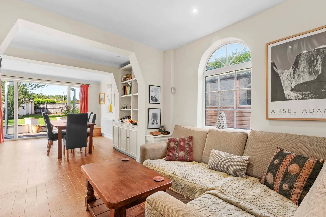 Highlands Road, Seer Green, HP9, photo 11