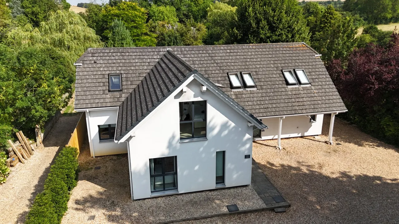 Main Road, Winterbourne Earls, Salisbury, Wiltshire, SP4 6HH, photo 16