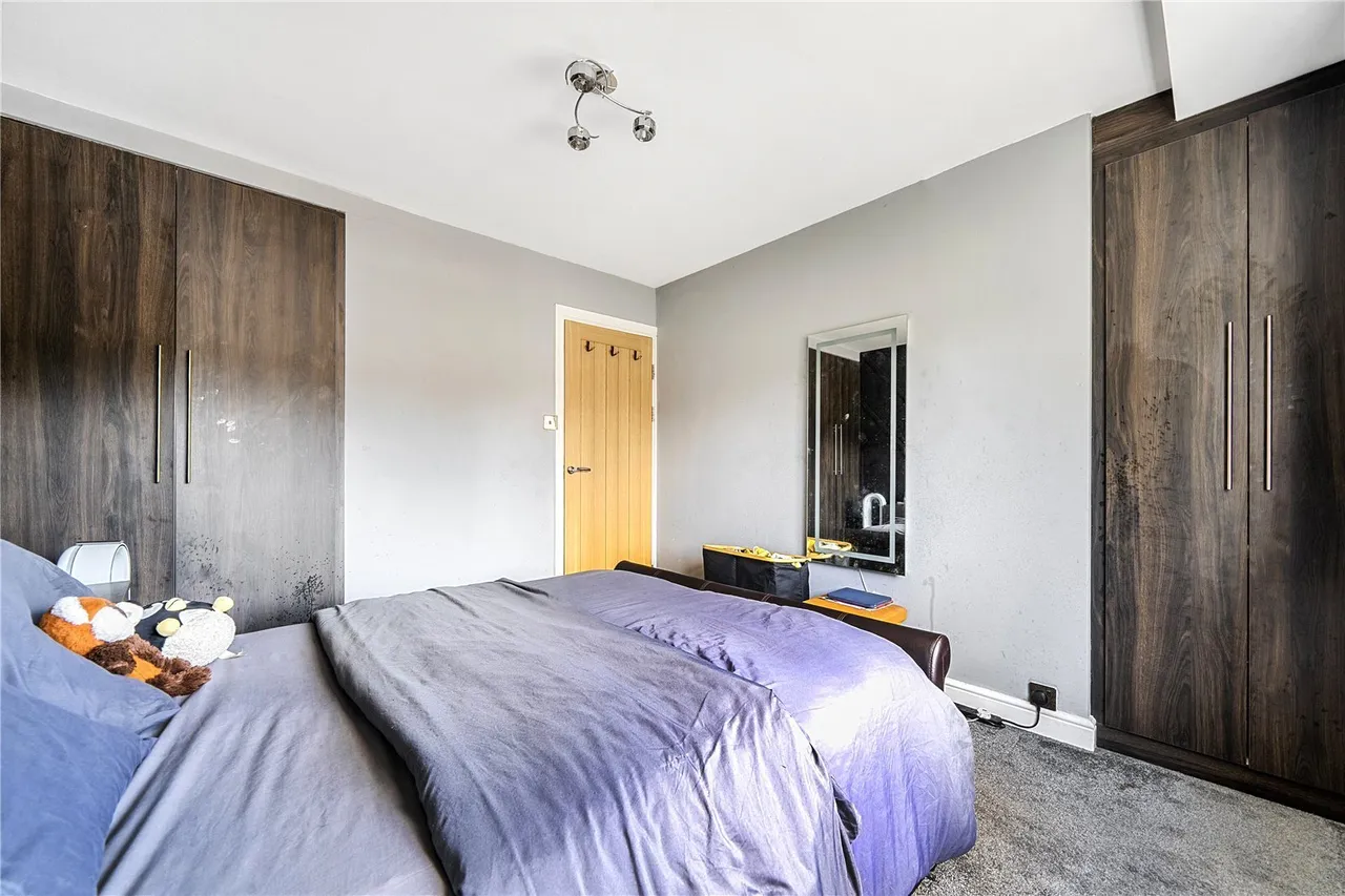 Lismore Crescent, Crawley, RH11, photo 11