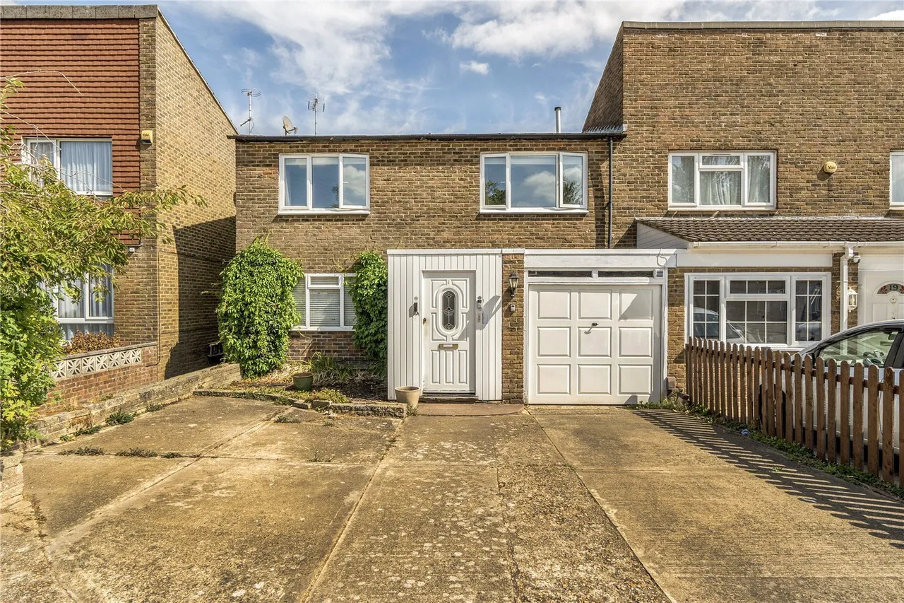 Lismore Crescent, Crawley, RH11, photo 15