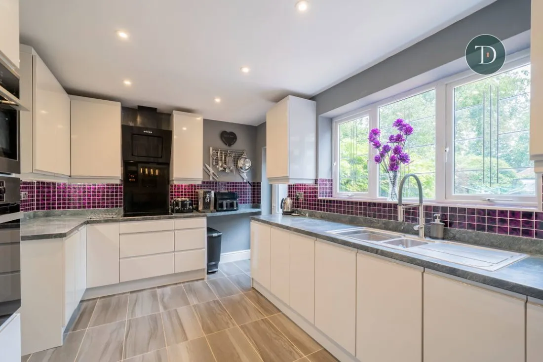 The Paddock, Great Sutton, CH66 2NW, photo 8