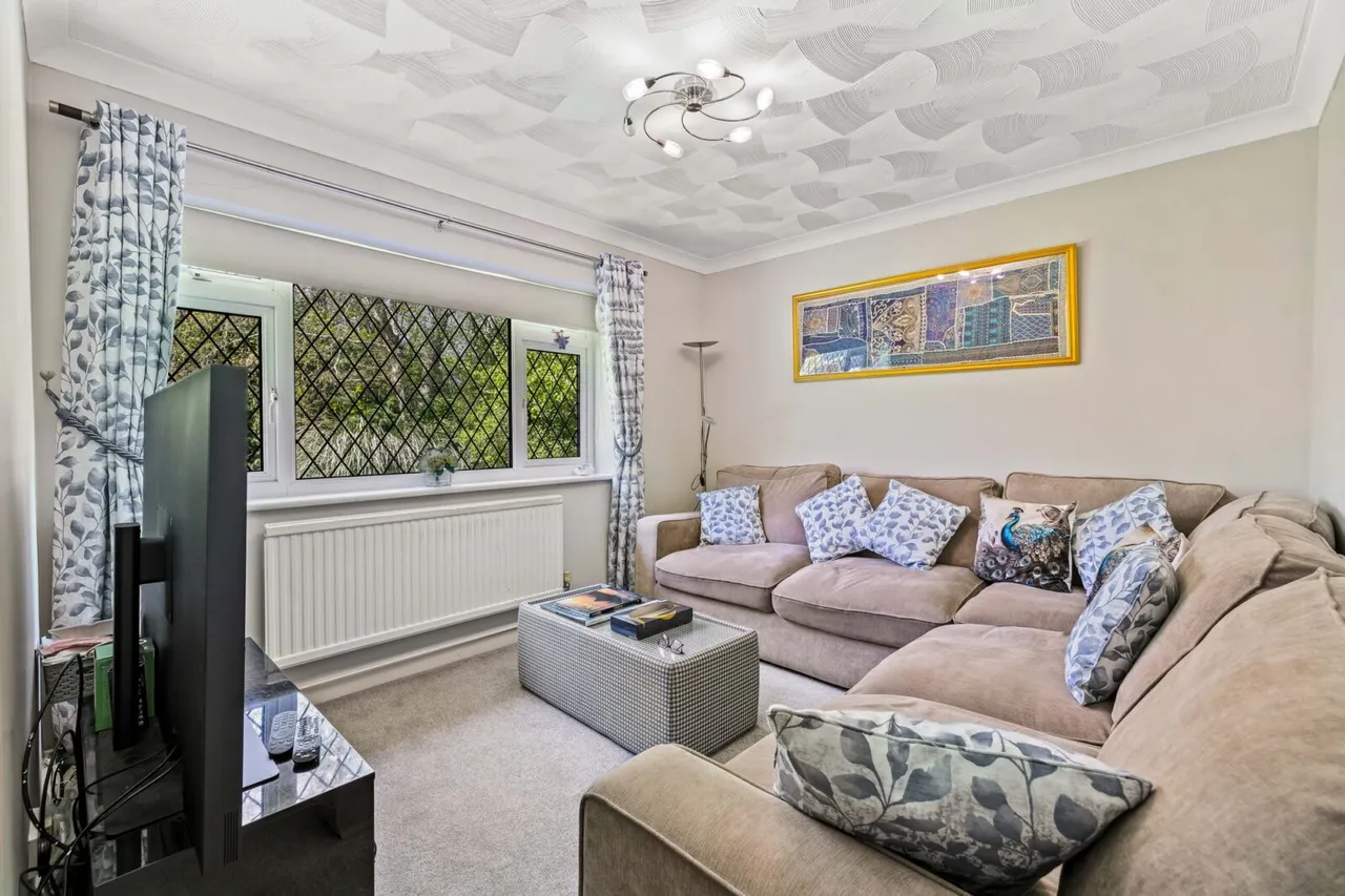 Zaynah Hophurst Hill, Crawley Down, Crawley, Crawley, RH10 4LP, photo 14