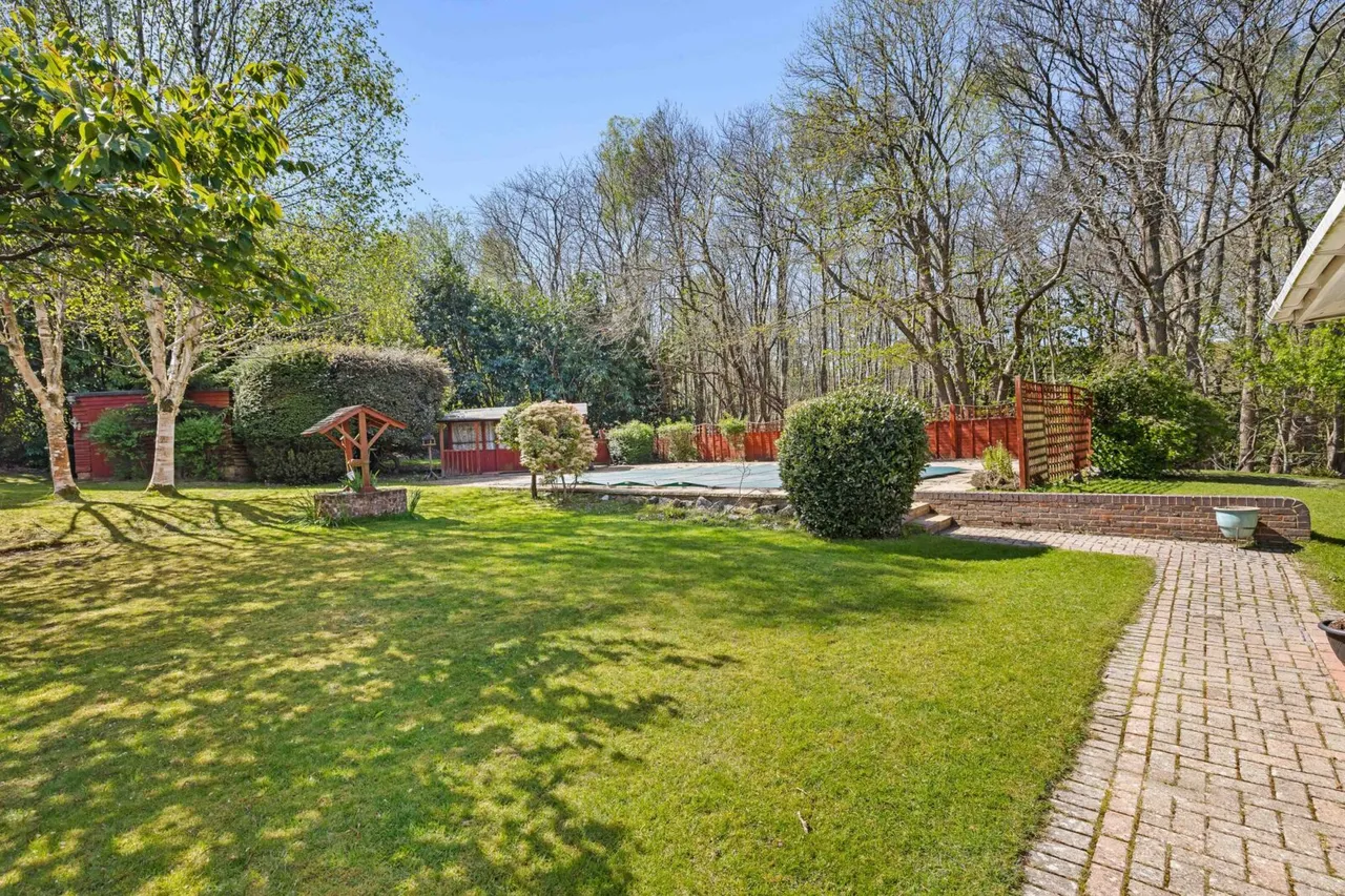 Zaynah Hophurst Hill, Crawley Down, Crawley, Crawley, RH10 4LP, photo 28