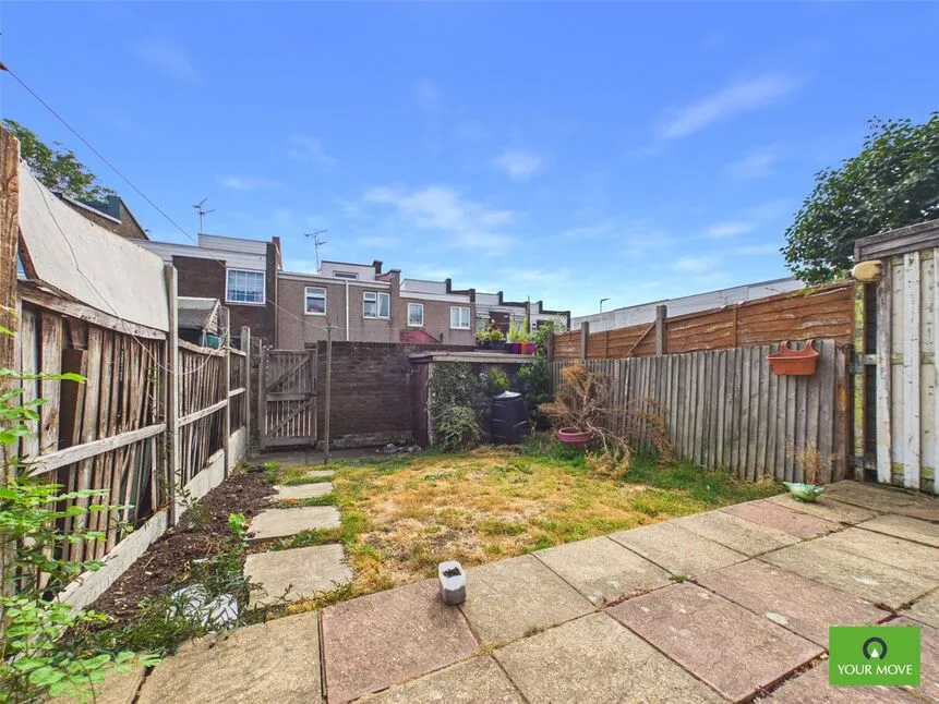 Truro Walk, Romford, RM3, photo 6