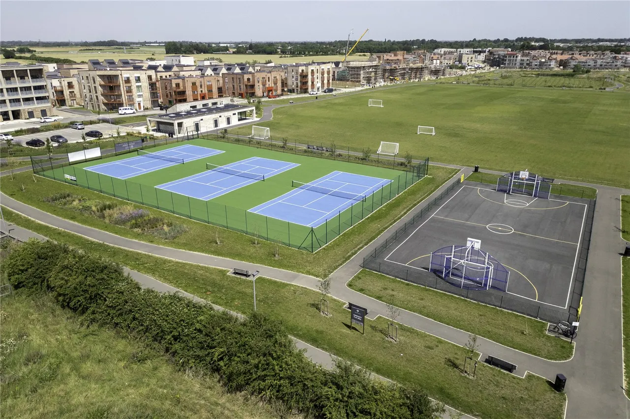 Franklin Gardens, Cambridge, CB3, photo 13