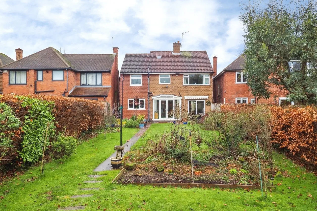 Balmoral Drive, Bramcote Hills, Nottingham, NG9, photo 2