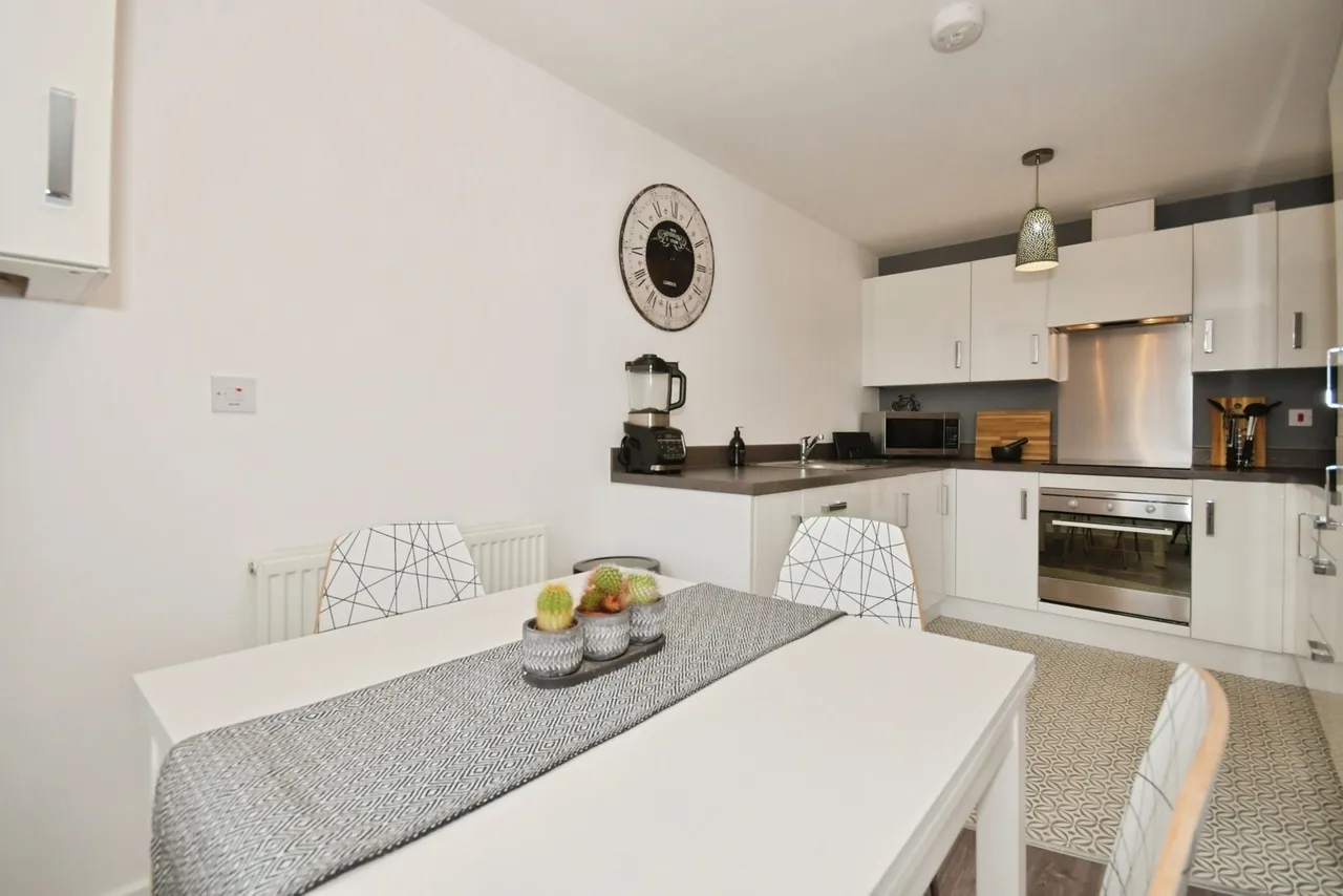 Honeysuckle Road, SHEFFIELD, South Yorkshire, S5, photo 11