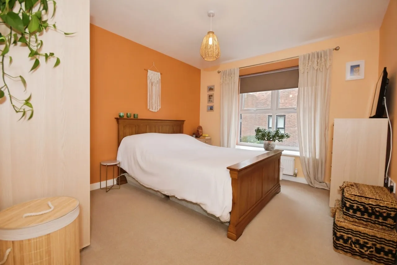 Honeysuckle Road, SHEFFIELD, South Yorkshire, S5, photo 18