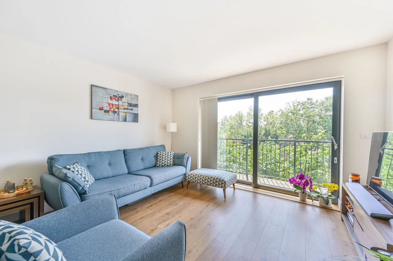 Flat 7, Westside Court, 71 Forty Avenue, Wembley, photo 8