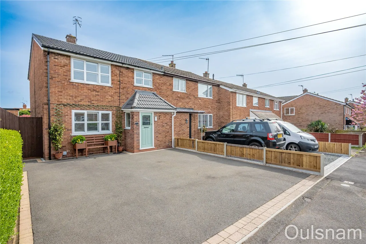 3 bed house for sale — Lincoln Road, Bromsgrove, Worcestershire, B61 8SE