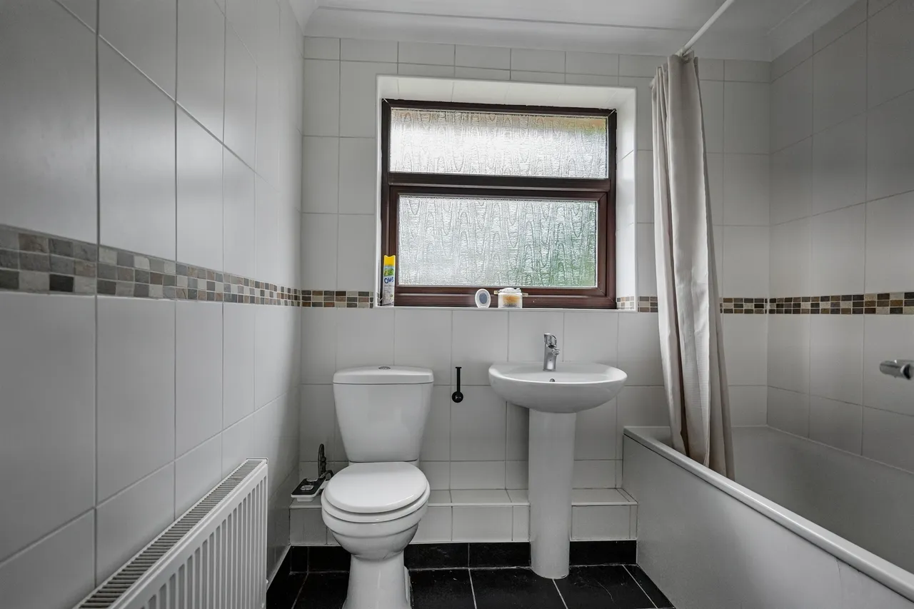 Adur Close, West End, Southampton, photo 8