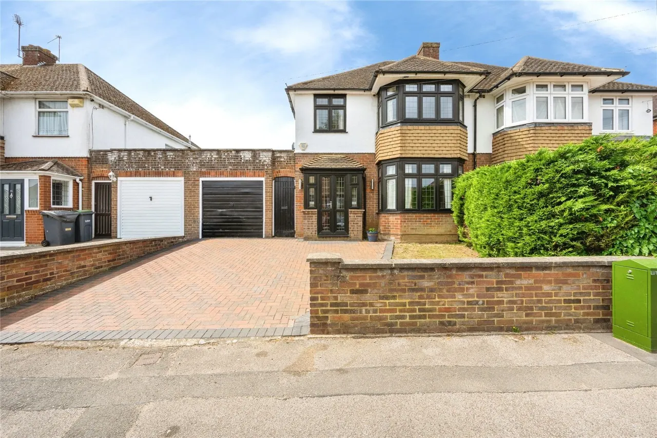 Cannon Lane, Luton, Bedfordshire, LU2, photo 18