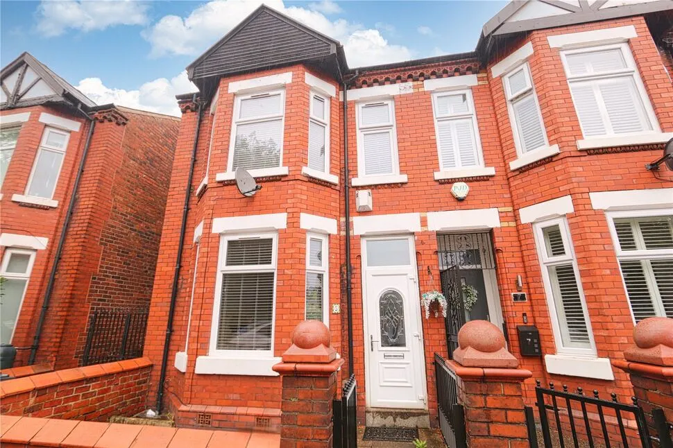 3 bed house for sale — Balmoral Drive, Denton, Greater Manchester, M34