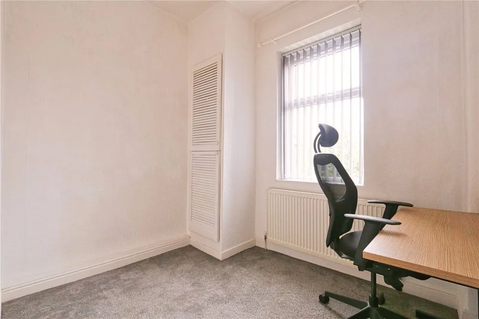 Balmoral Drive, Denton, Greater Manchester, M34, photo 9