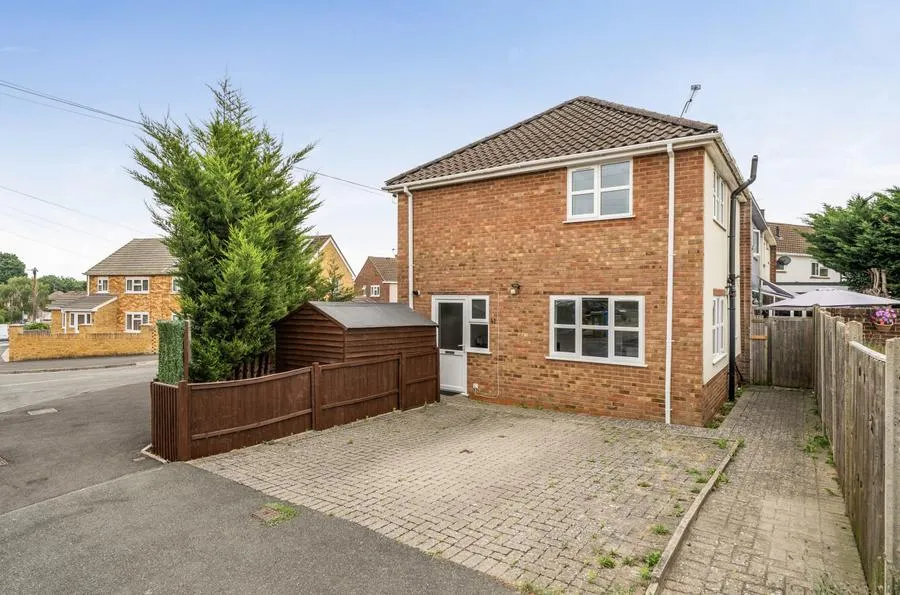 Gloucester Road, Maidenhead, SL6, photo 8