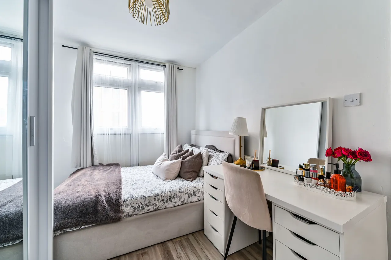11 Hadstock House, Ossulston Street, London, photo 6