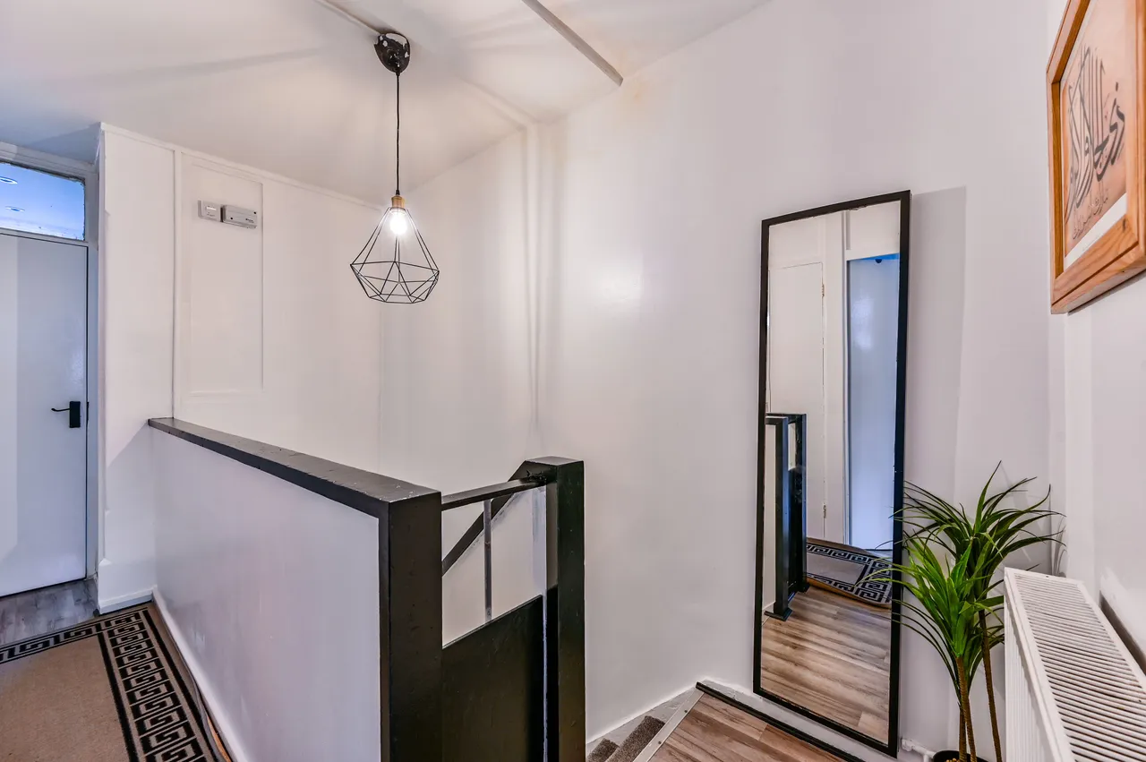 11 Hadstock House, Ossulston Street, London, photo 10
