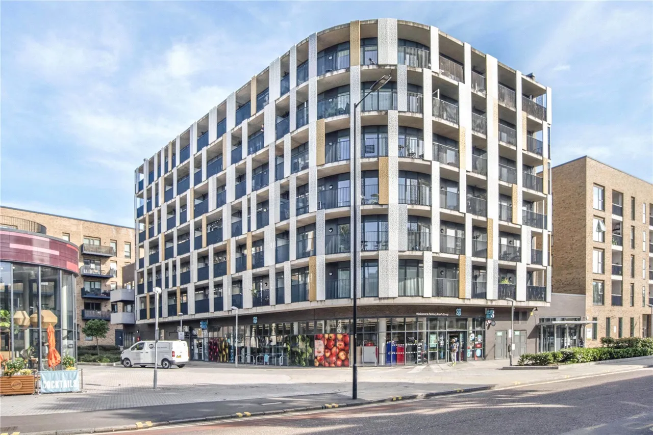 Atkins Square, Hackney, E8, photo 11