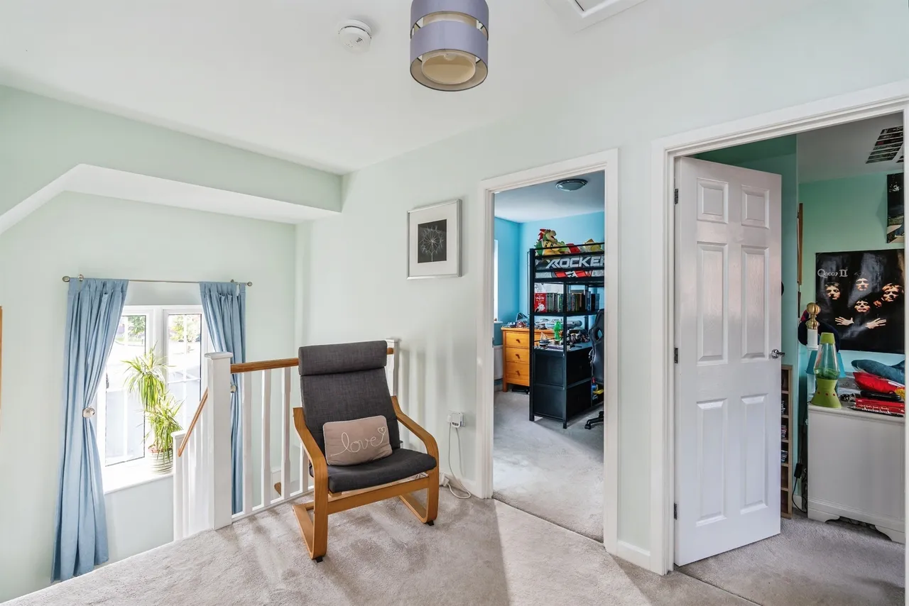 Chiltern Crescent, Fair Oak, SO50, photo 17