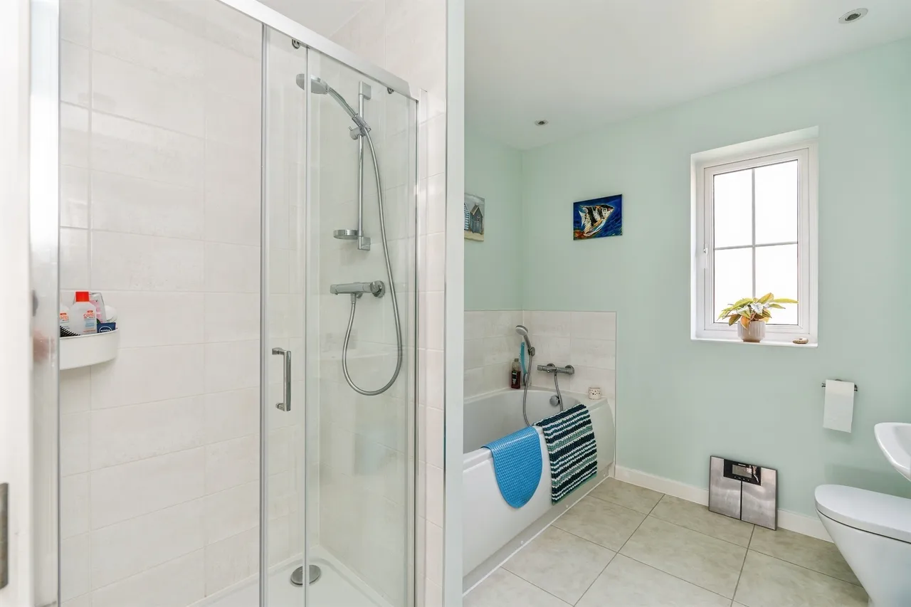 Chiltern Crescent, Fair Oak, SO50, photo 12