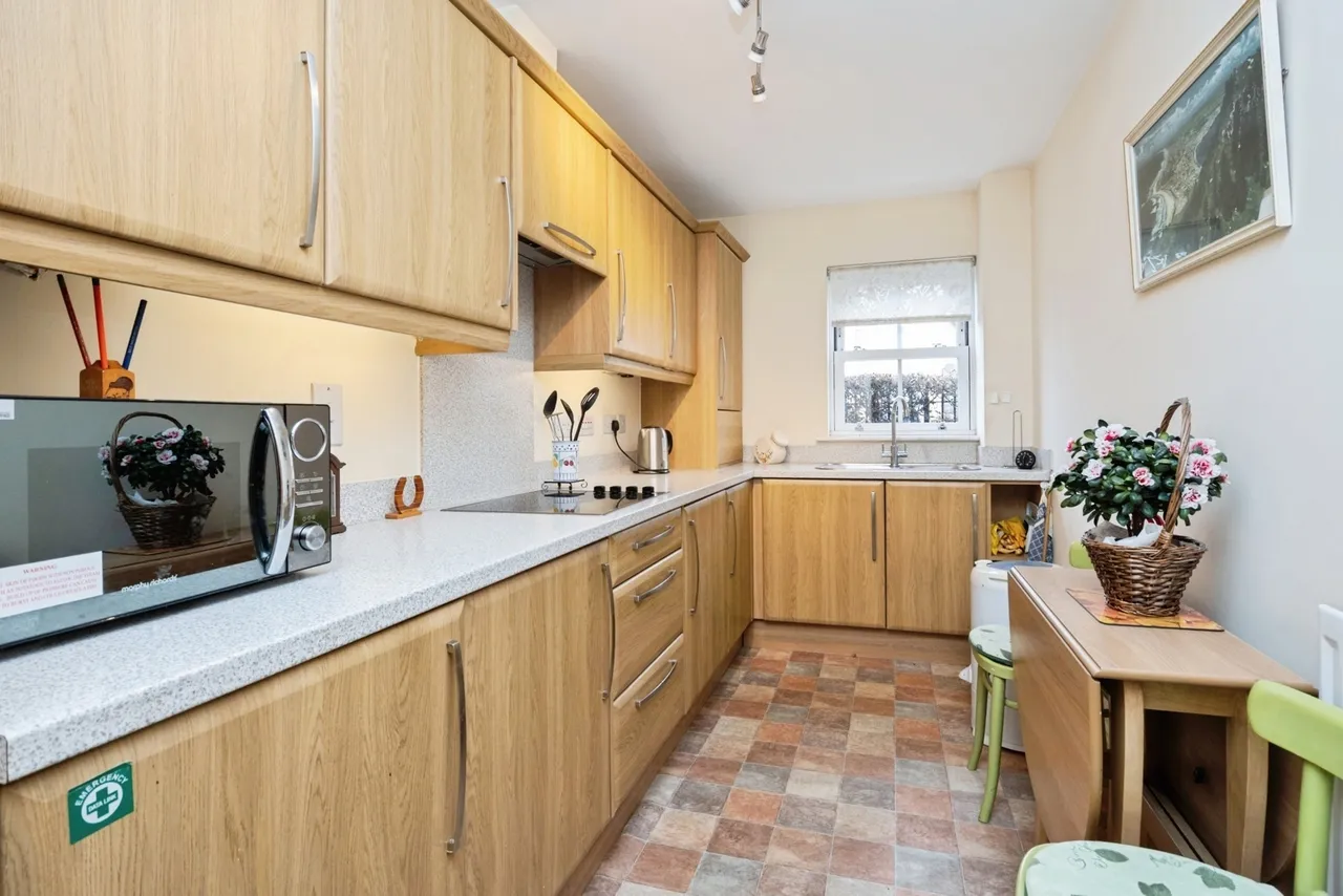 Hornchurch Road, HORNCHURCH, Essex, RM12, photo 16