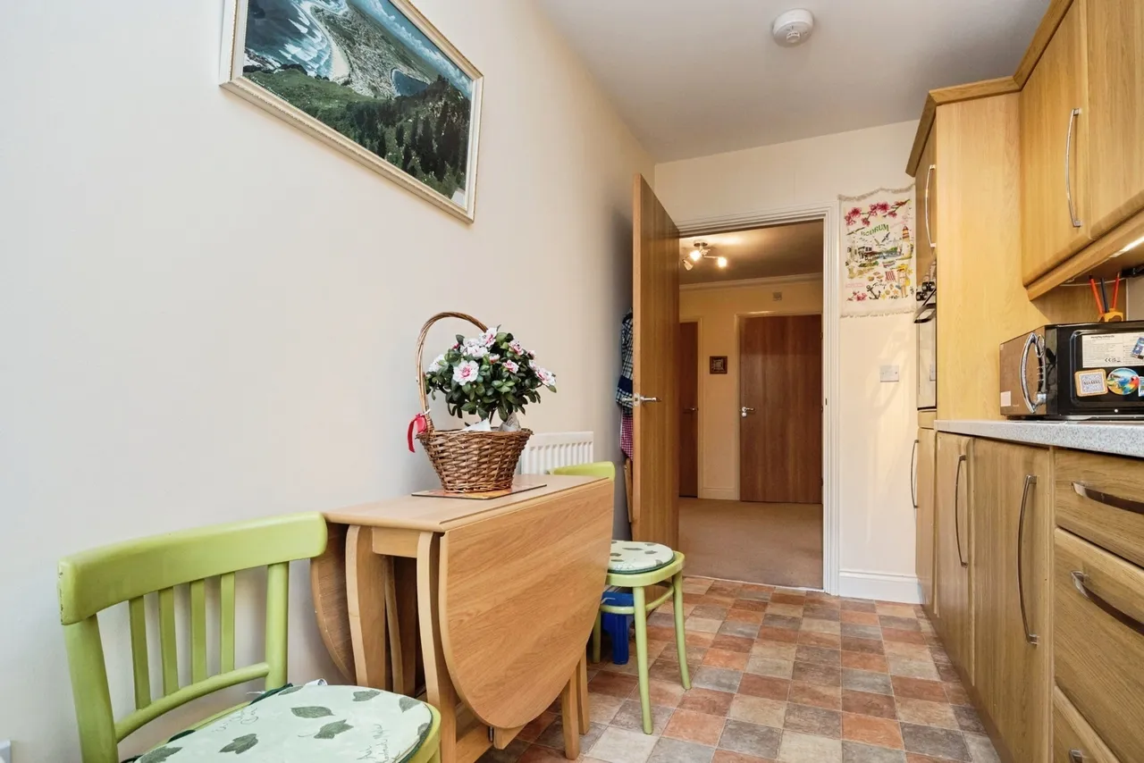 Hornchurch Road, HORNCHURCH, Essex, RM12, photo 17