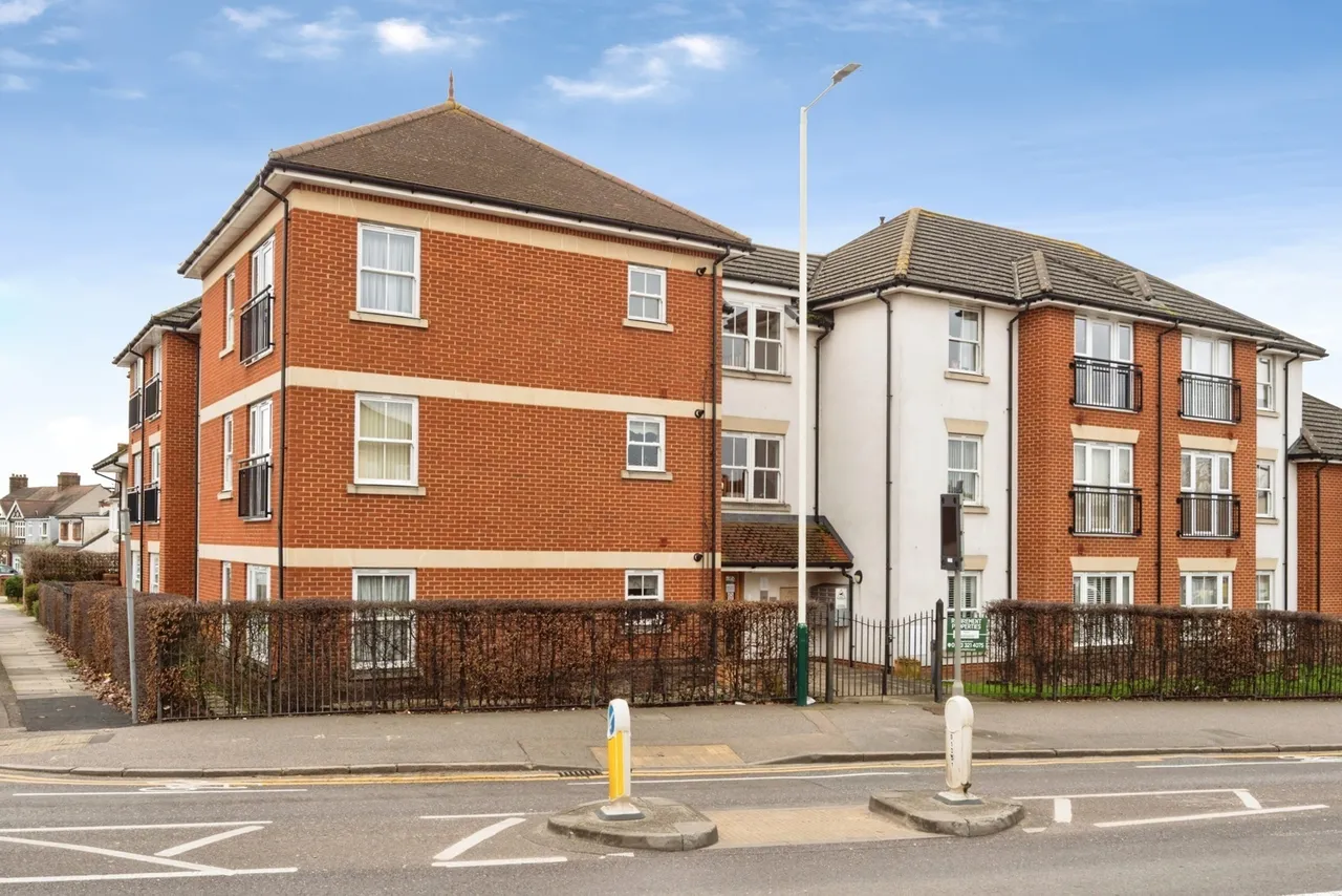 Hornchurch Road, HORNCHURCH, Essex, RM12, photo 28