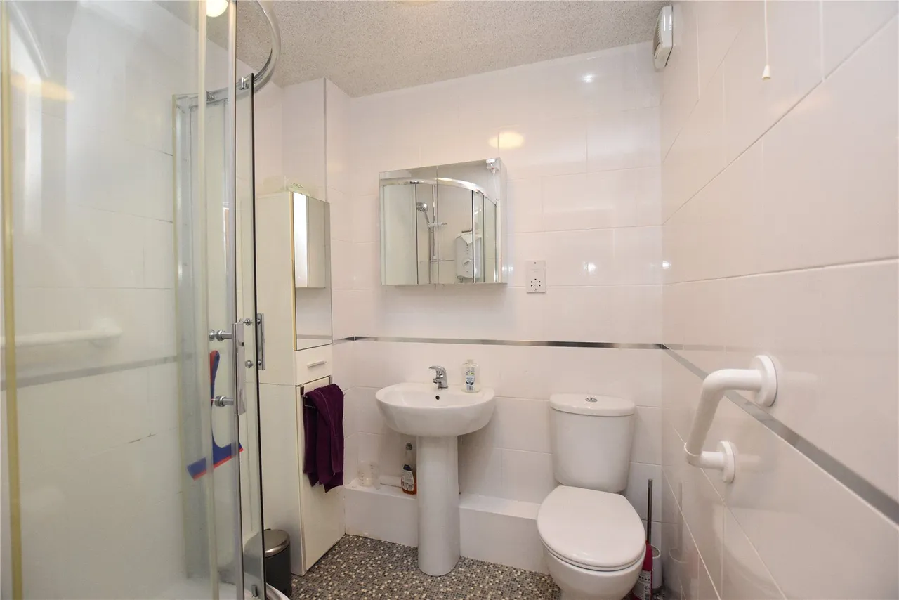 Orchard Lane, Guiseley, LS20, photo 7