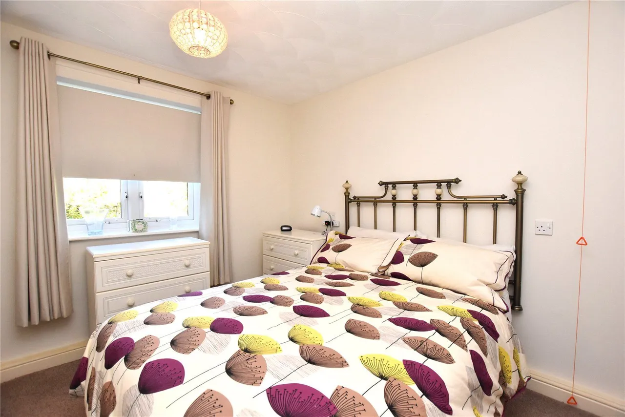 Orchard Lane, Guiseley, LS20, photo 9