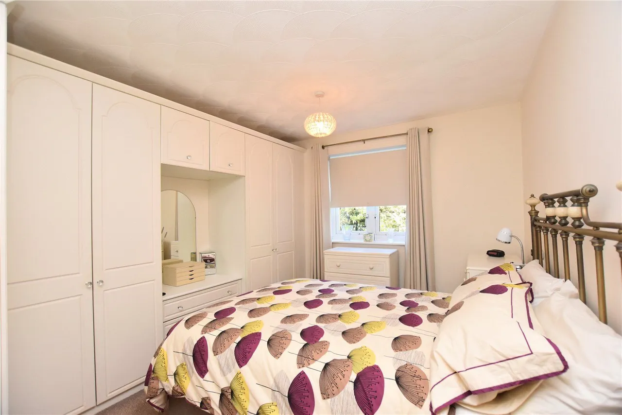 Orchard Lane, Guiseley, LS20, photo 8