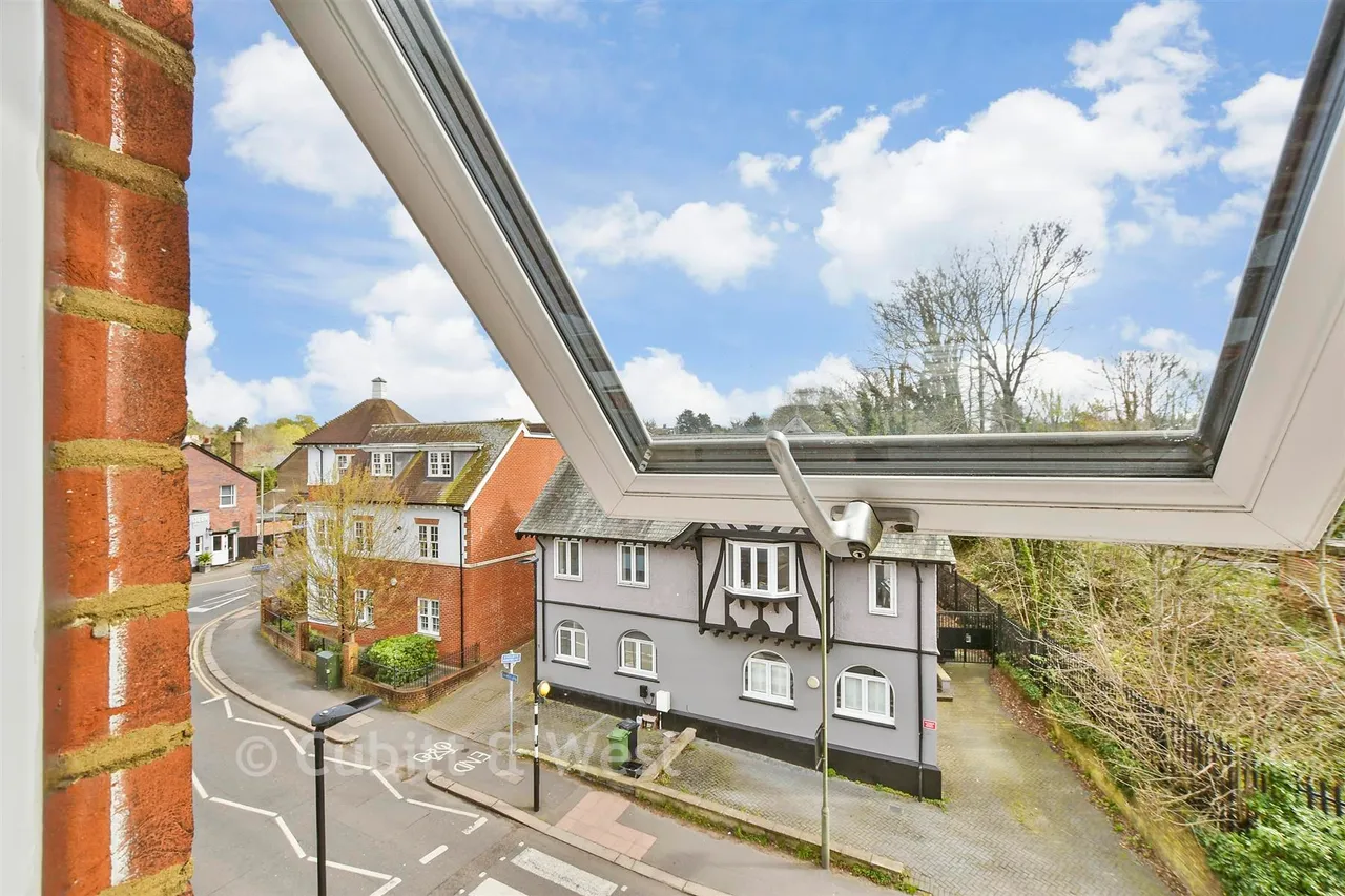 Croydon Road, Reigate, RH2, photo 10