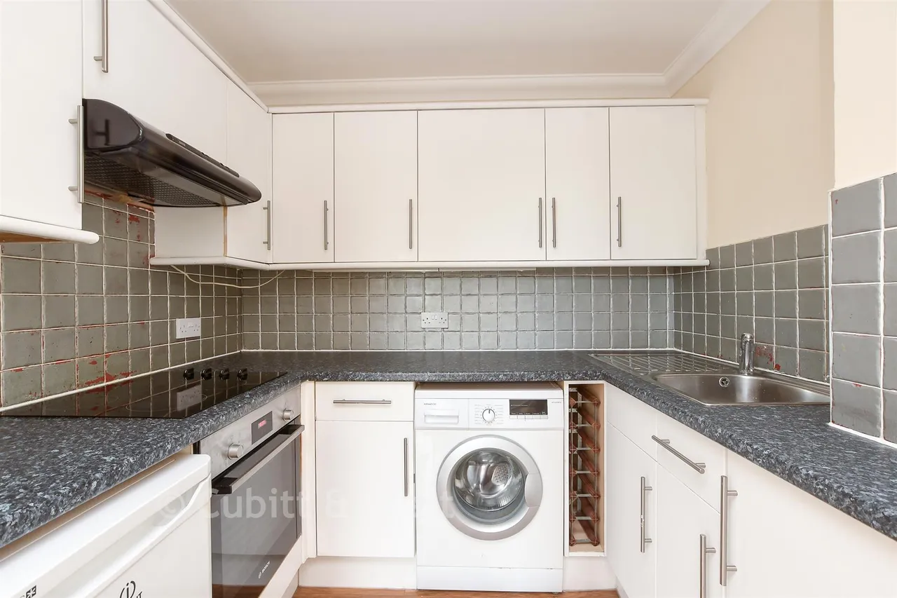 Croydon Road, Reigate, RH2, photo 5
