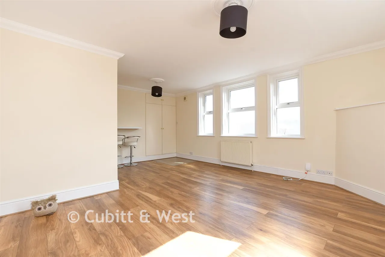 Croydon Road, Reigate, RH2, photo 4
