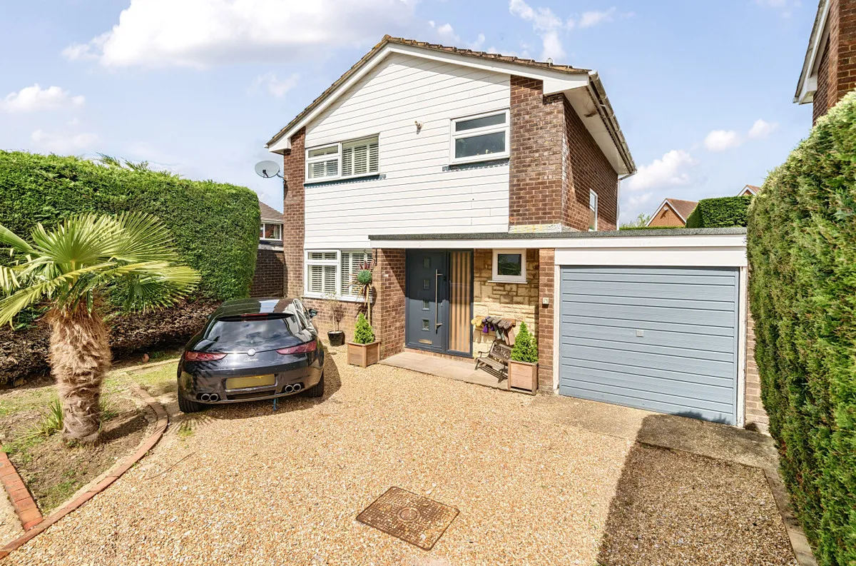 Pulborough, RH20 2JL, photo 18