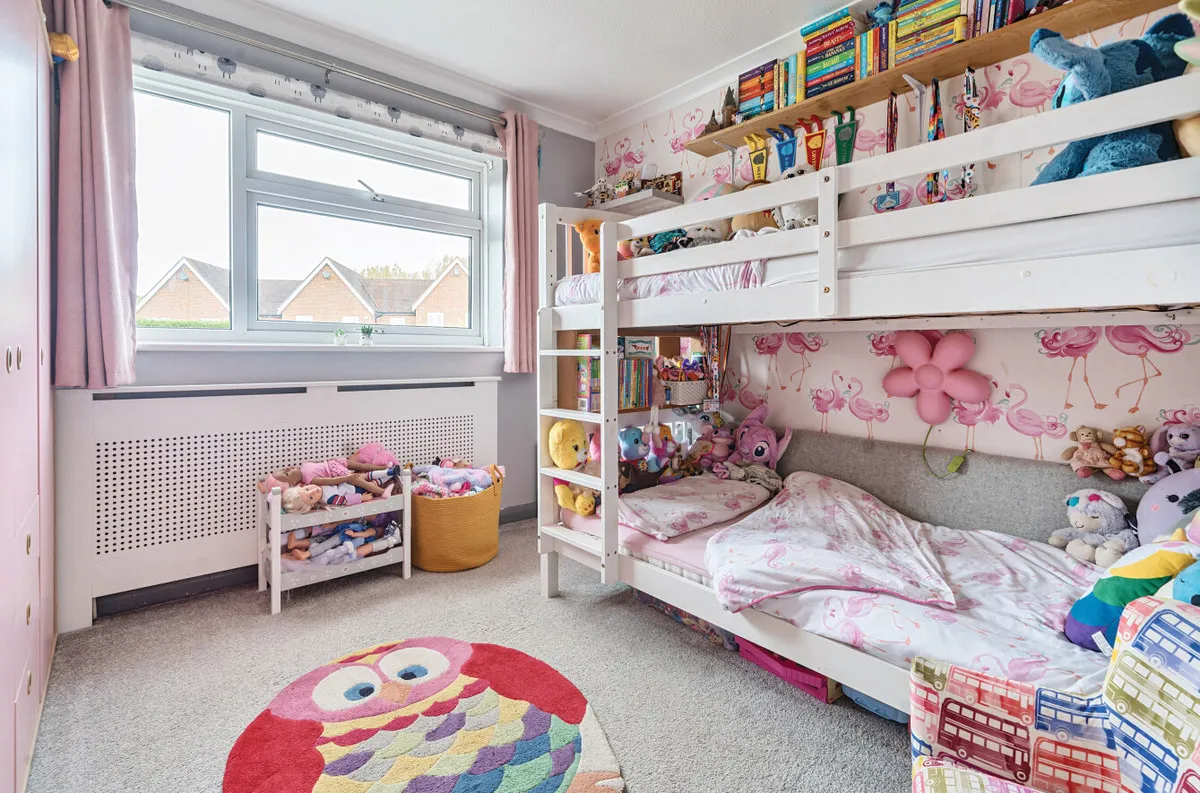 Pulborough, RH20 2JL, photo 17