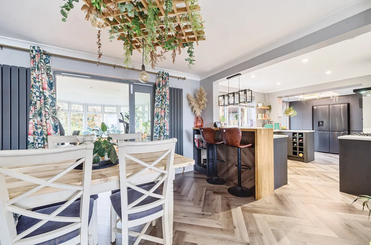 Pulborough, RH20 2JL, photo 9