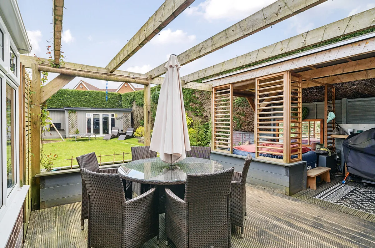 Pulborough, RH20 2JL, photo 12