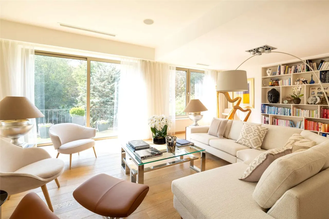 Hamilton Terrace, St John's Wood, NW8, photo 3