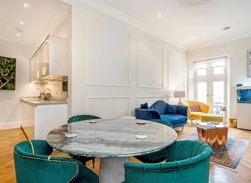 Whitehall Court, Fitzrovia & Covent Garden, SW1A, photo 3