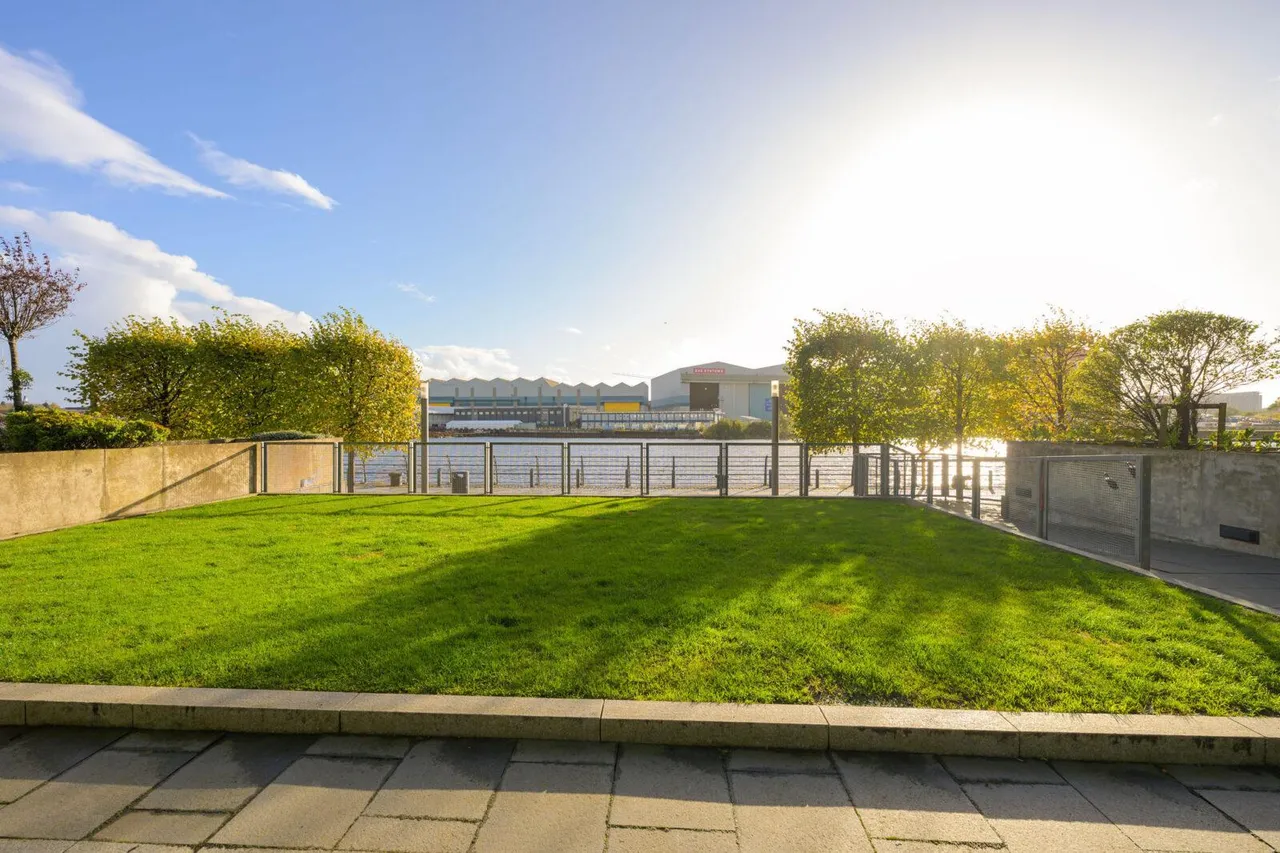 Meadowside Quay Walk, Glasgow, G11, photo 17