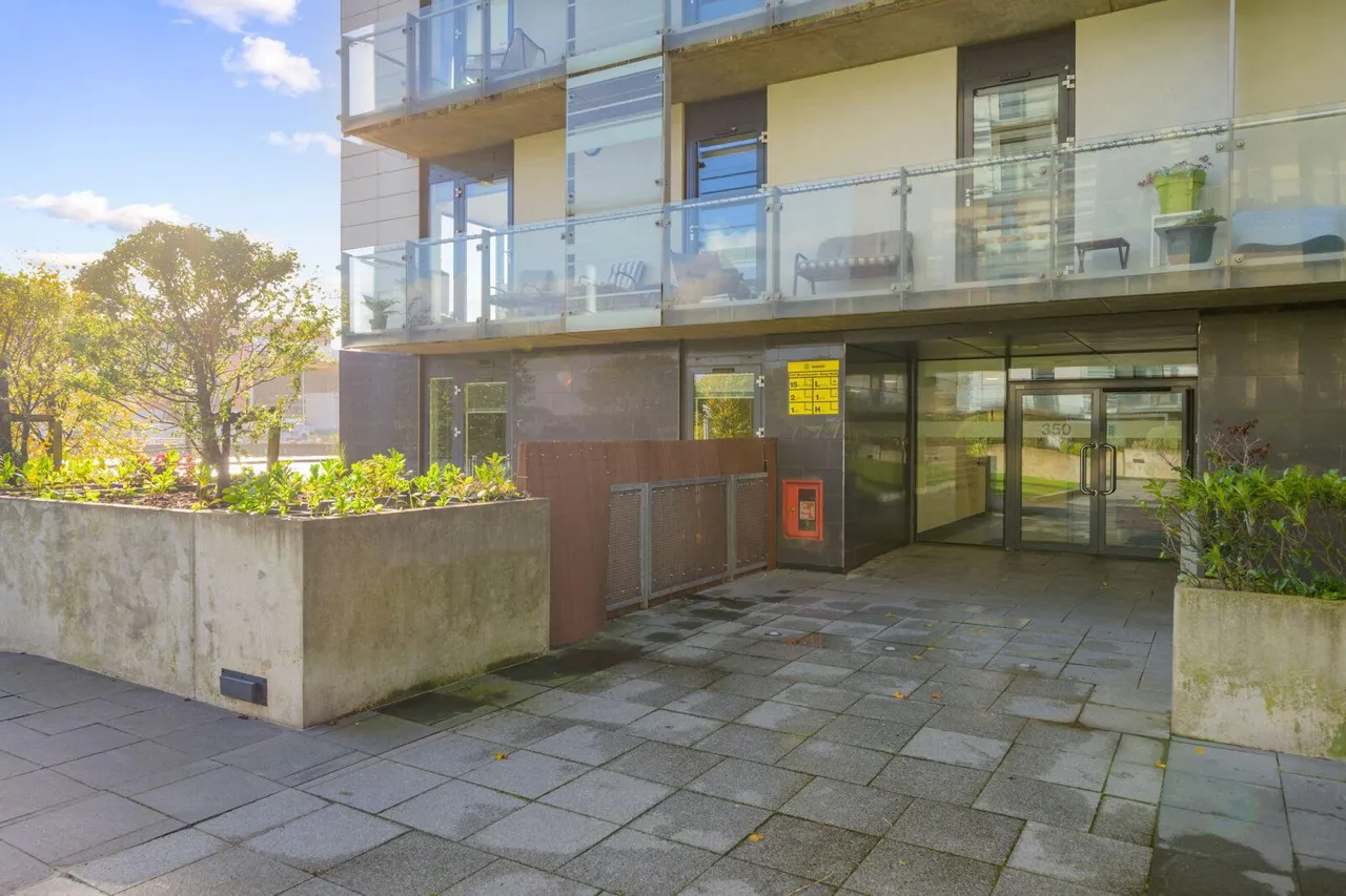 1 bed flat for sale, Meadowside Quay Walk, Glasgow, G11