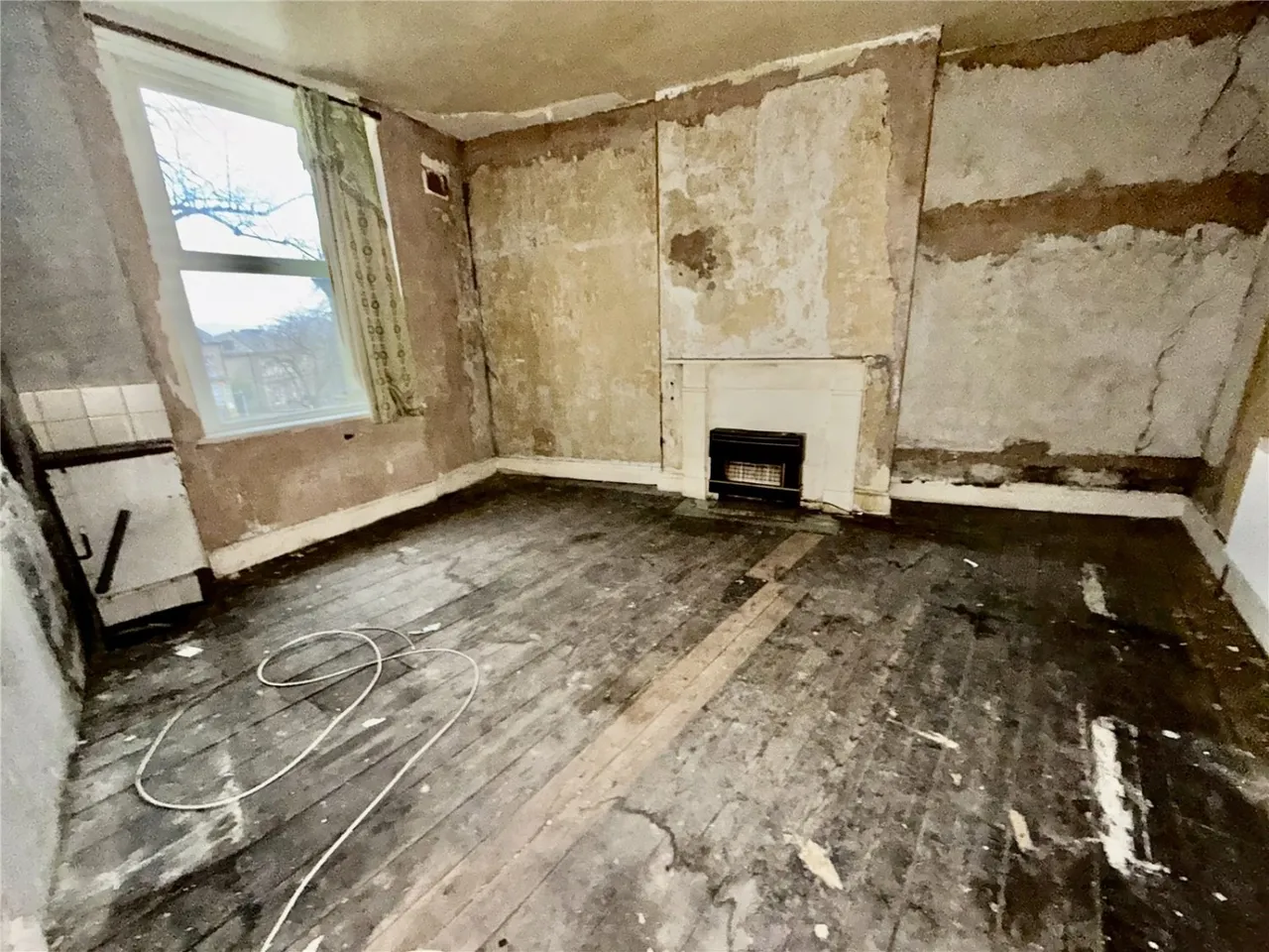 Apsley Crescent, Bradford, BD8, photo 6