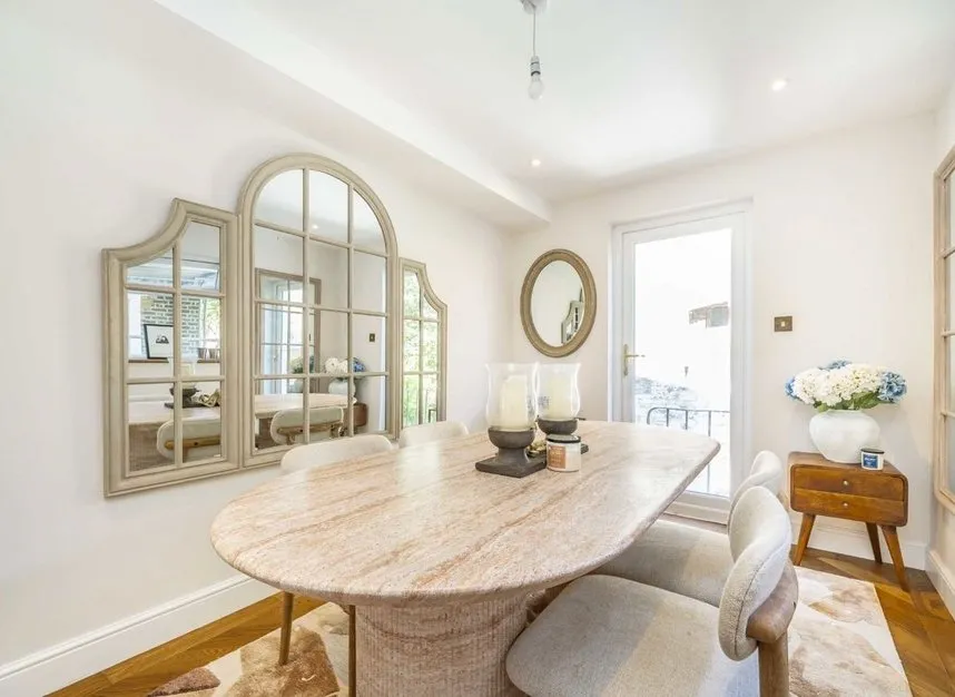 Westcroft Square, Hammersmith, W6, photo 6