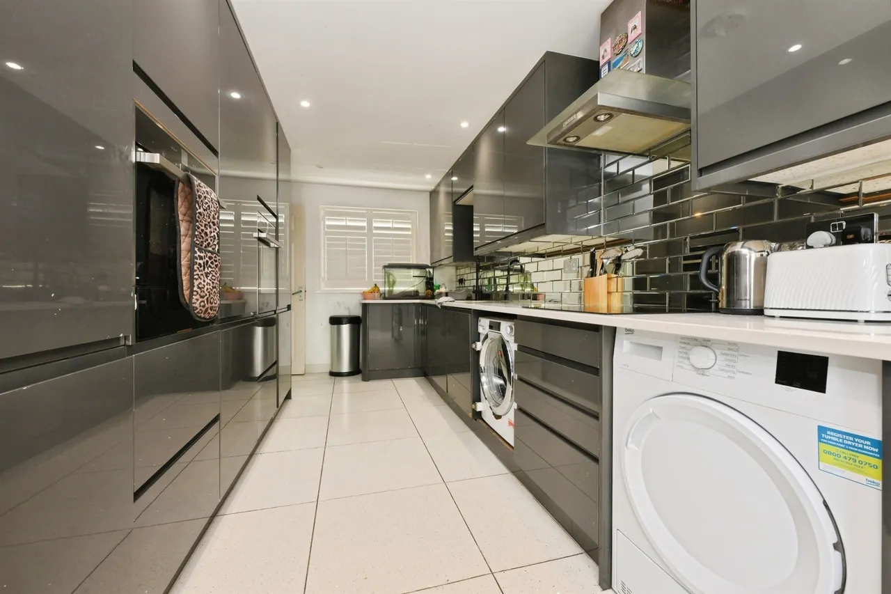 Varney Close, Cheshunt, EN7, photo 5